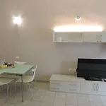 Monolocale Via Cerquiglia, 136 Apartmán *