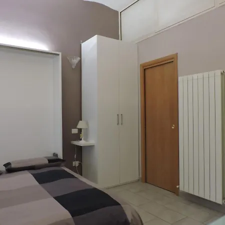 Monolocale Via Cerquiglia, 136