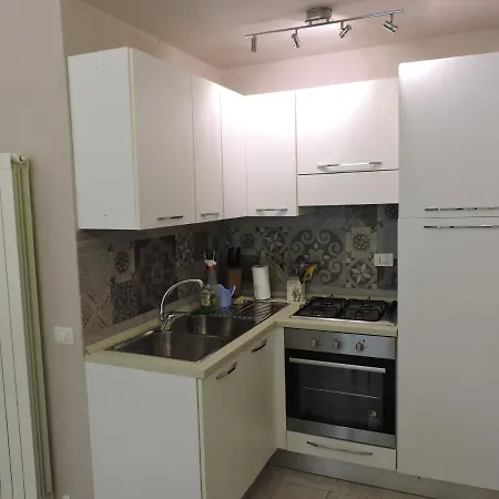 Monolocale Via Cerquiglia, 136 Apartment *