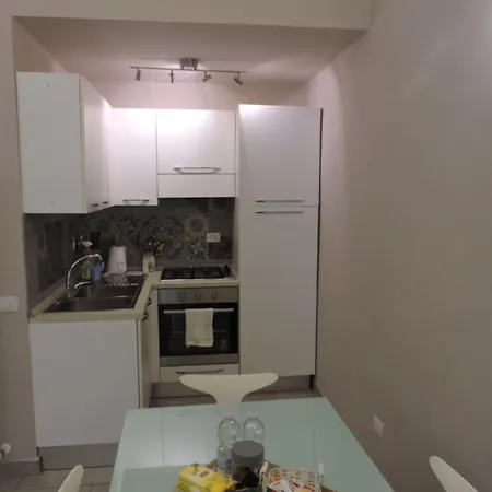 Monolocale Via Cerquiglia, 136 Apartment